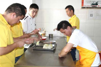 深圳去哪里可以学无烟烧烤技术